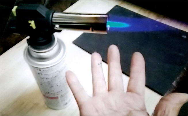 A種・指先バーニングテスト衣服用