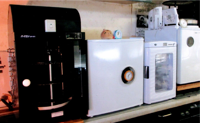 卓上小型気中・ノンドリップ解凍機2