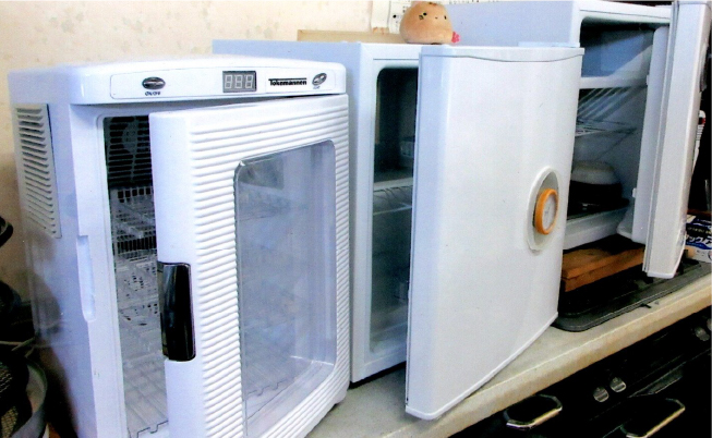 卓上小型気中・ノンドリップ解凍機3