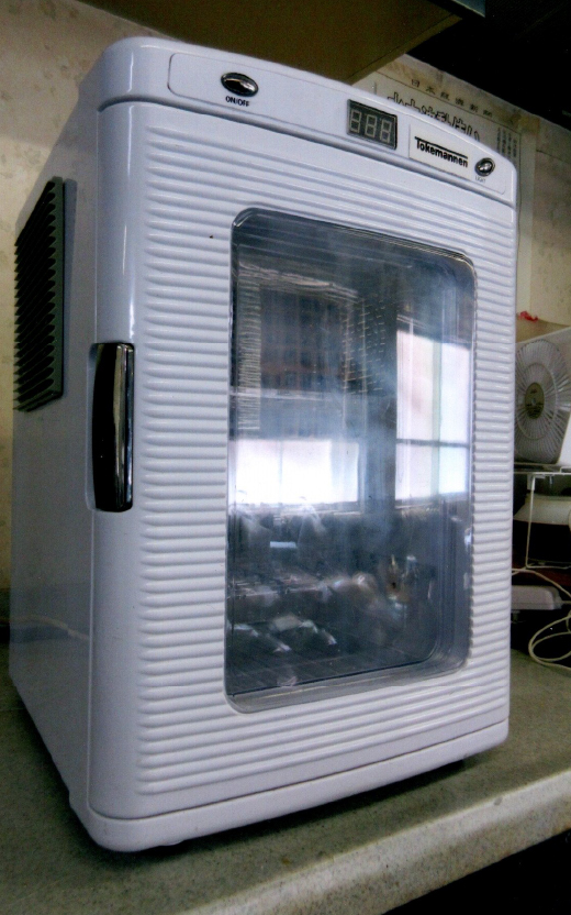 卓上小型気中・無酸素解凍機