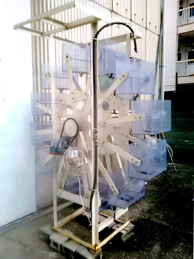 屋上で水車発電3