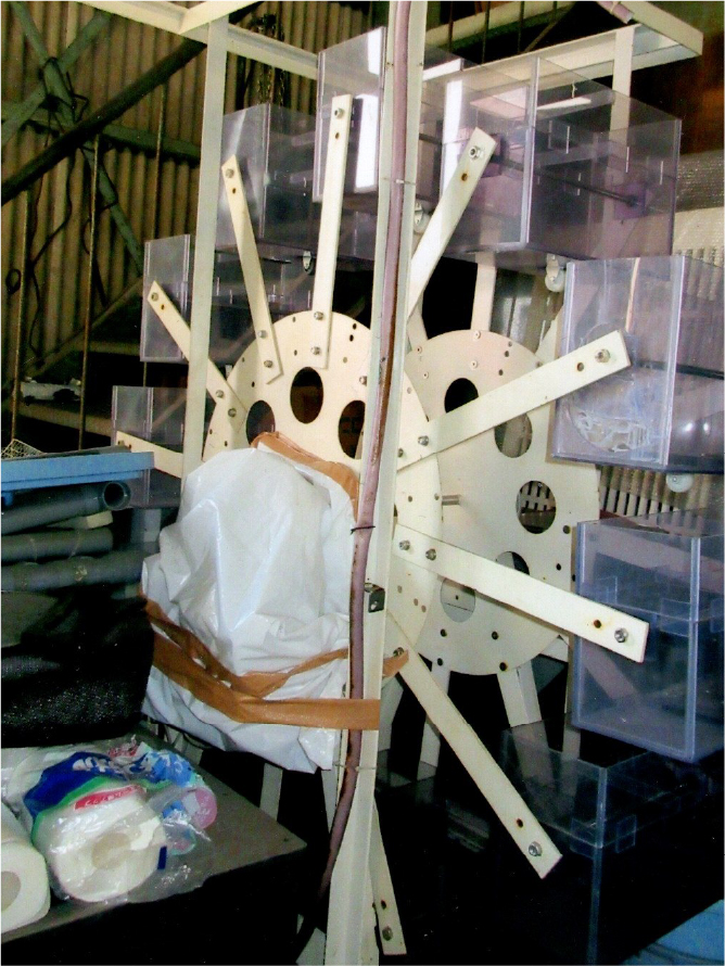 屋上で水車発電