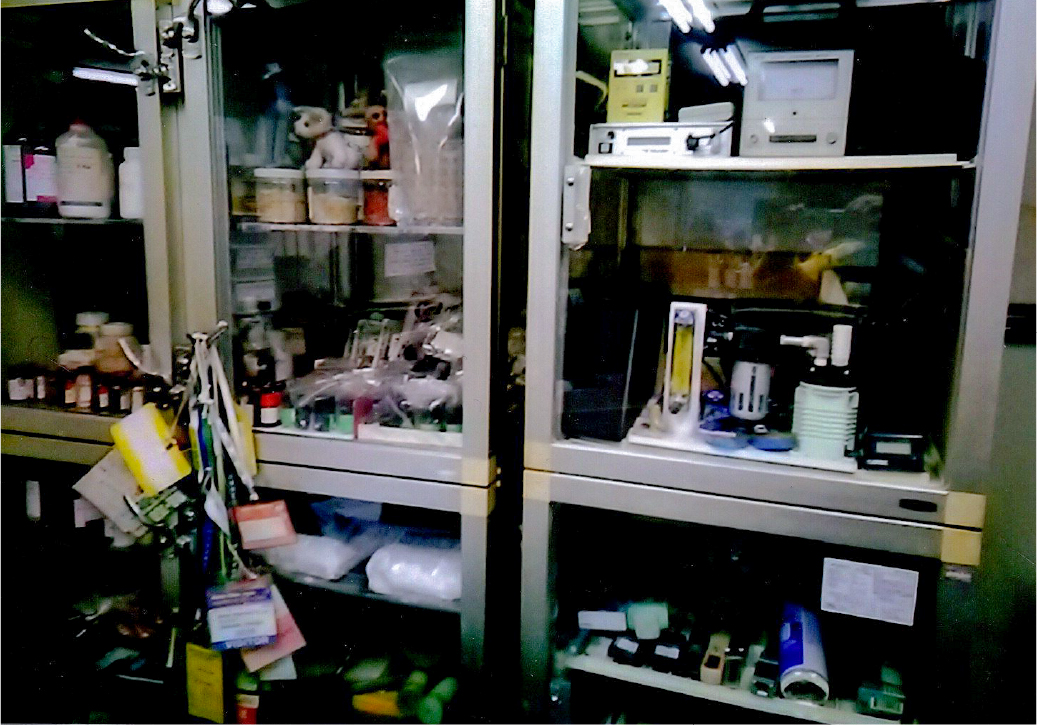 試験研究解発テスト機器薬剤